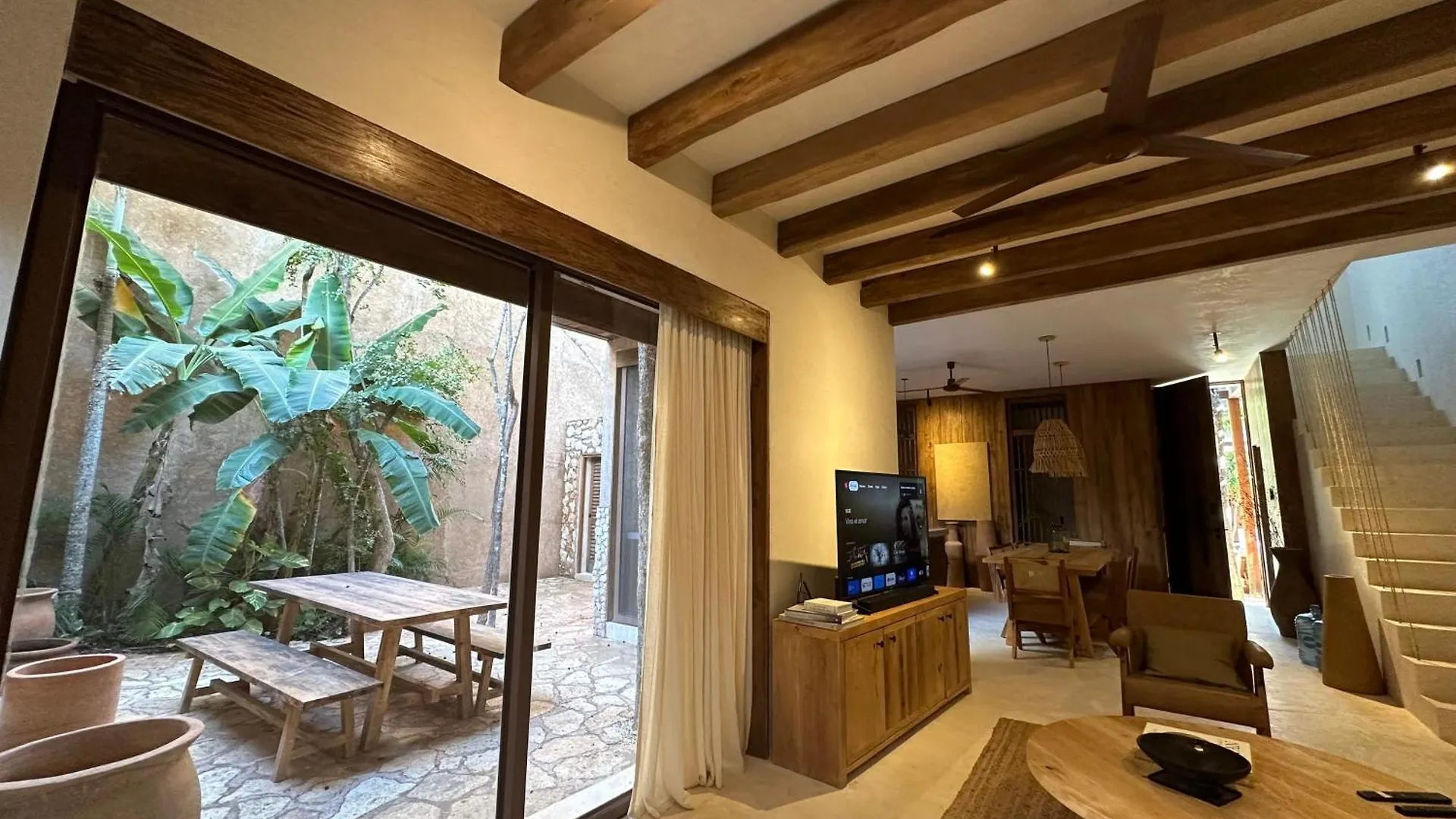 Holiday home Woody, Boho Home 3Br, Gated Community, Rooftop Tulum Mexico