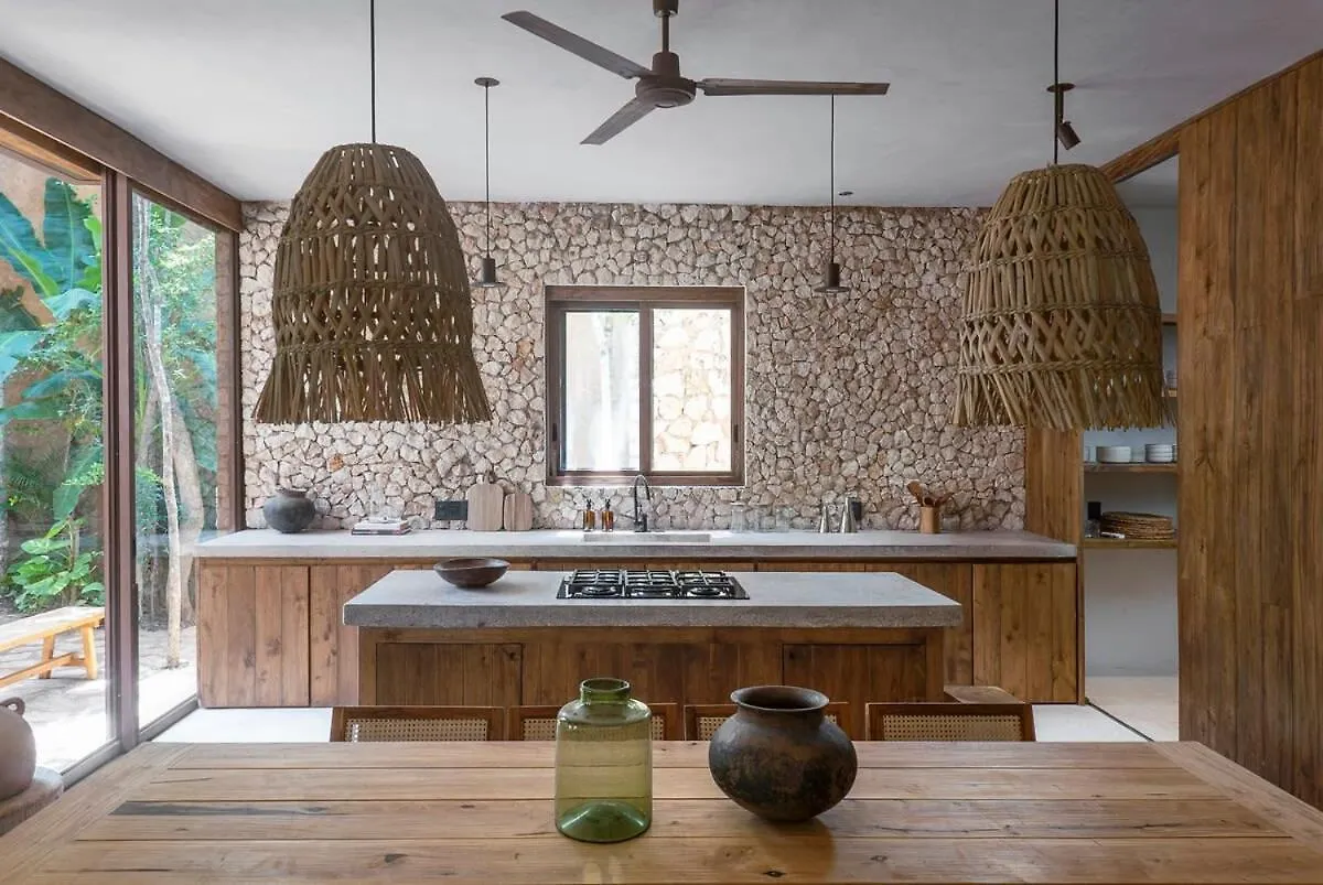 Dom wakacyjny Woody, Boho Home 3Br, Gated Community, Rooftop Tulum